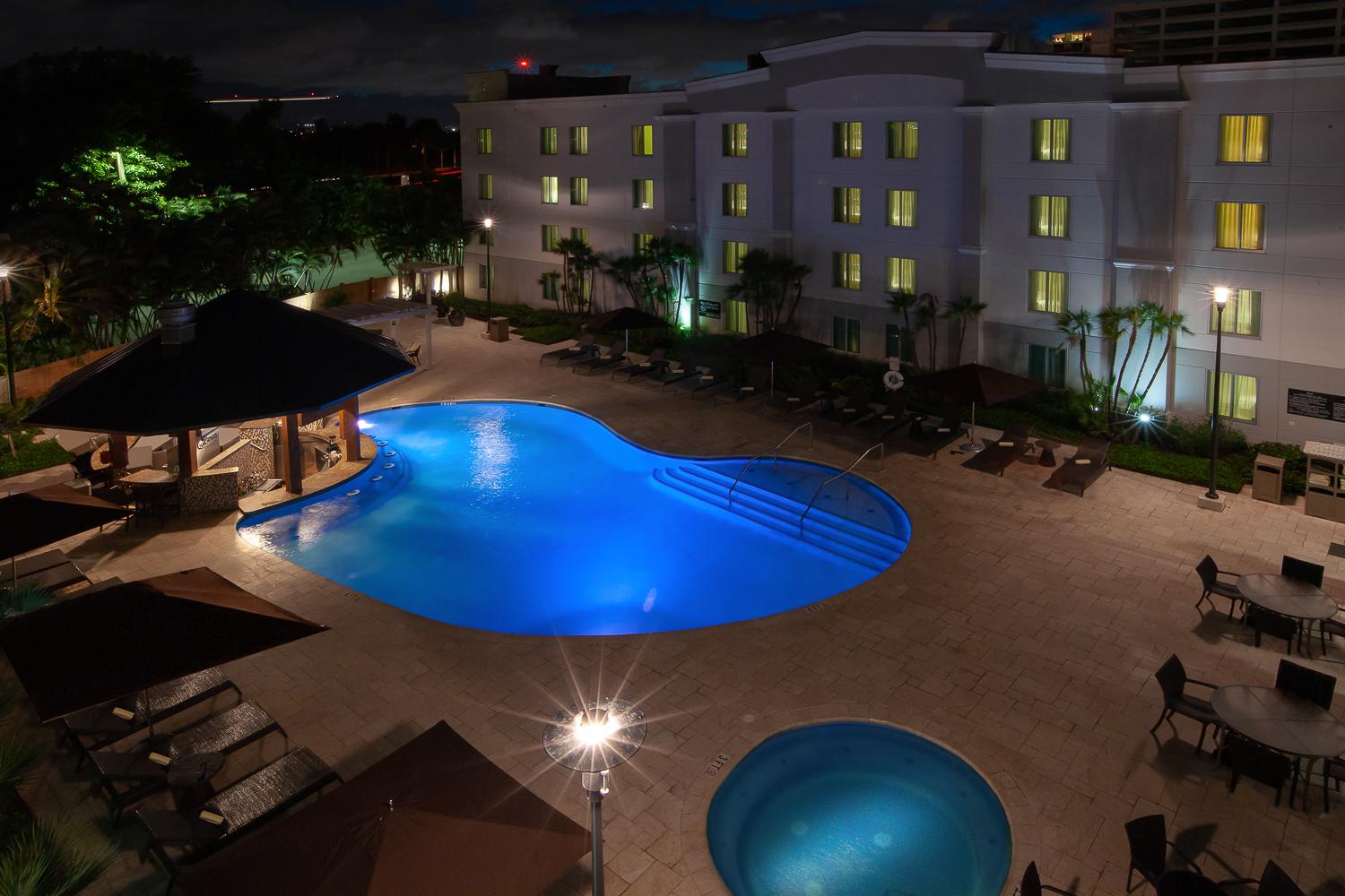 Hampton Inn & Suites San Juan Каролина Экстерьер фото