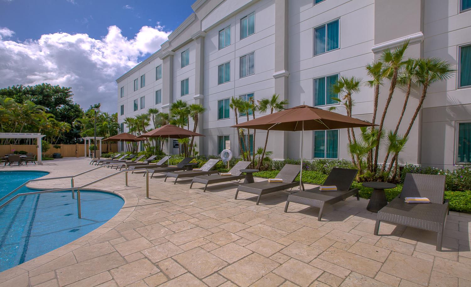 Hampton Inn & Suites San Juan Каролина Экстерьер фото