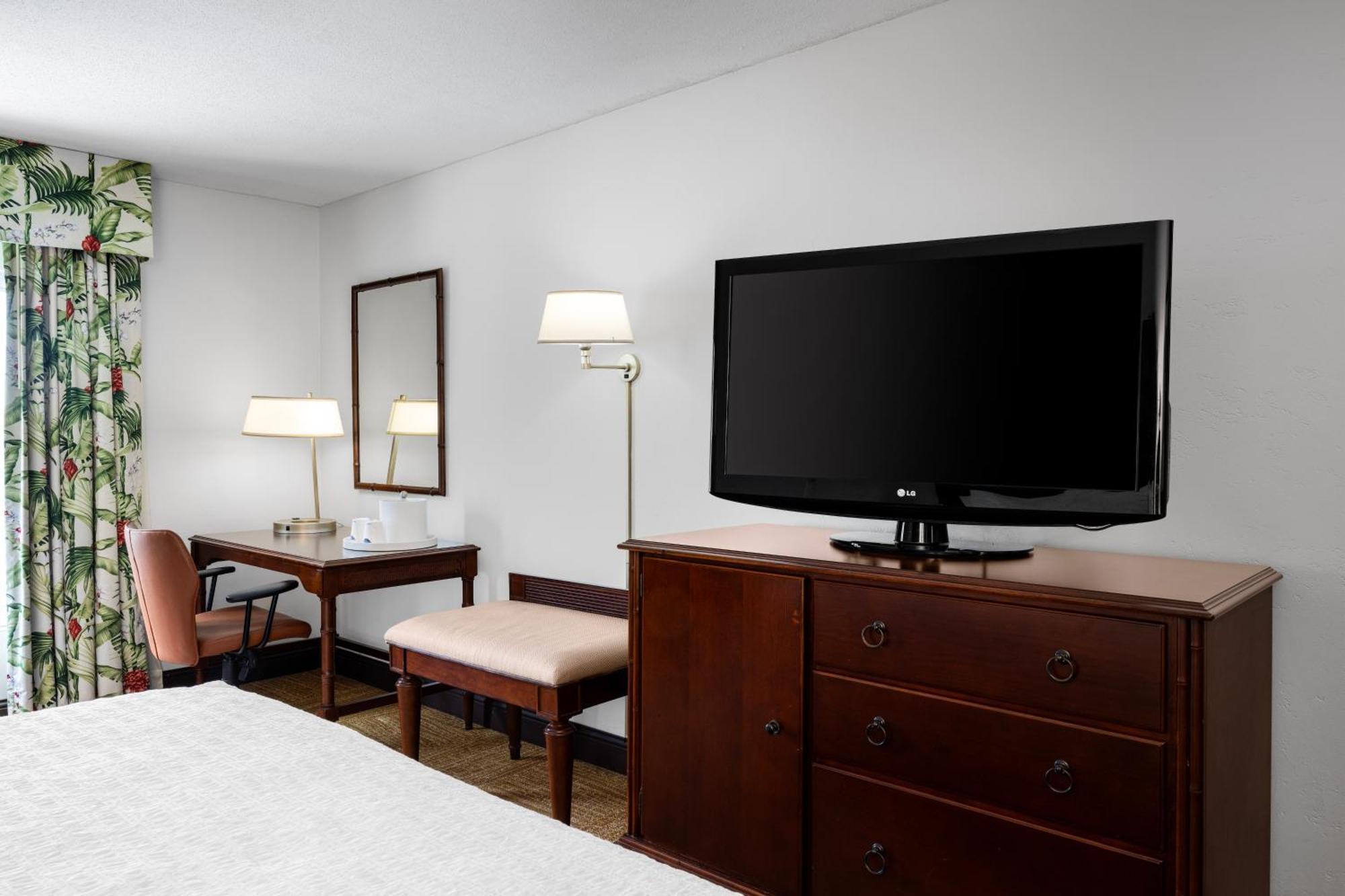 Hampton Inn & Suites San Juan Каролина Экстерьер фото