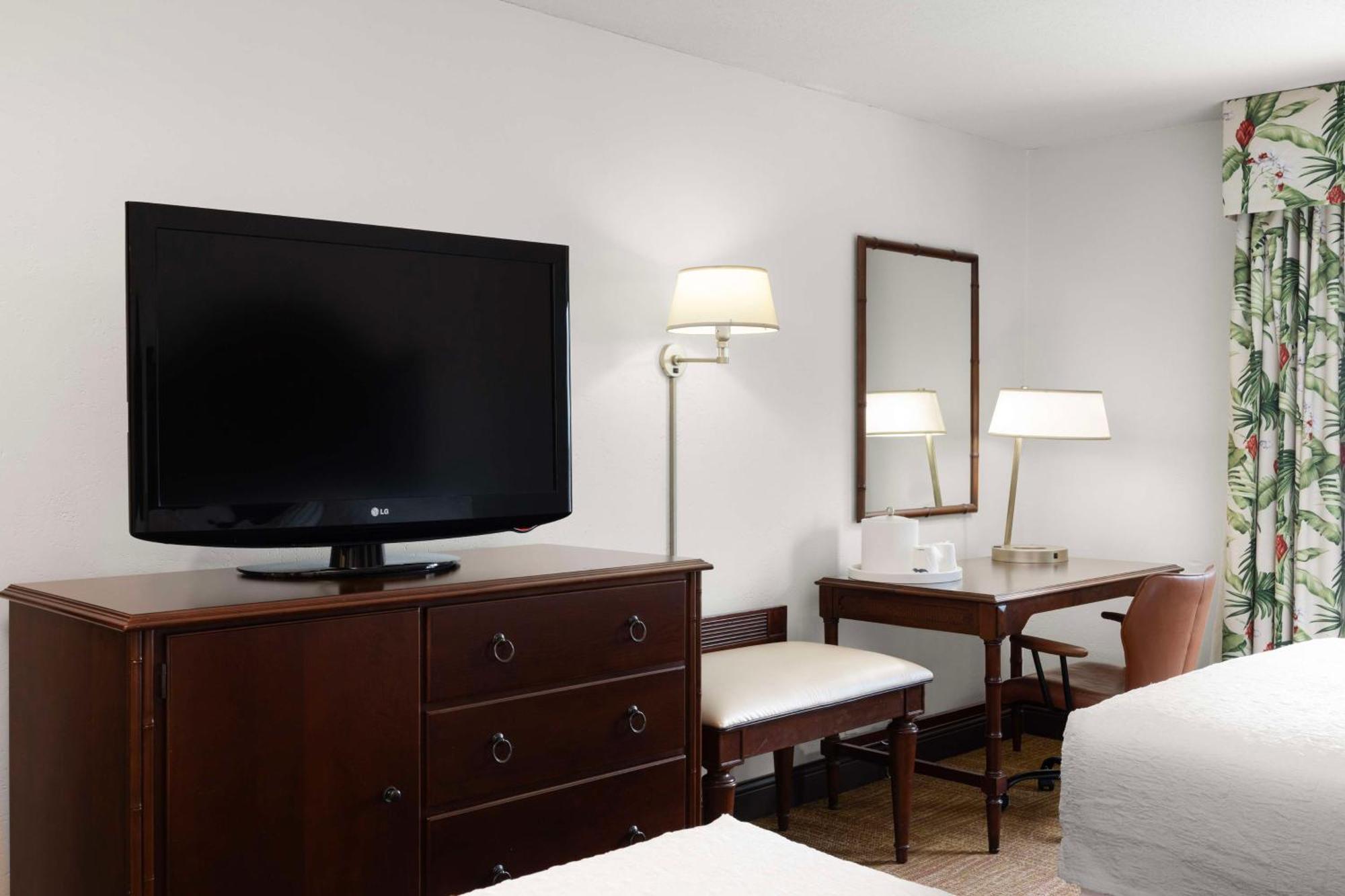 Hampton Inn & Suites San Juan Каролина Экстерьер фото